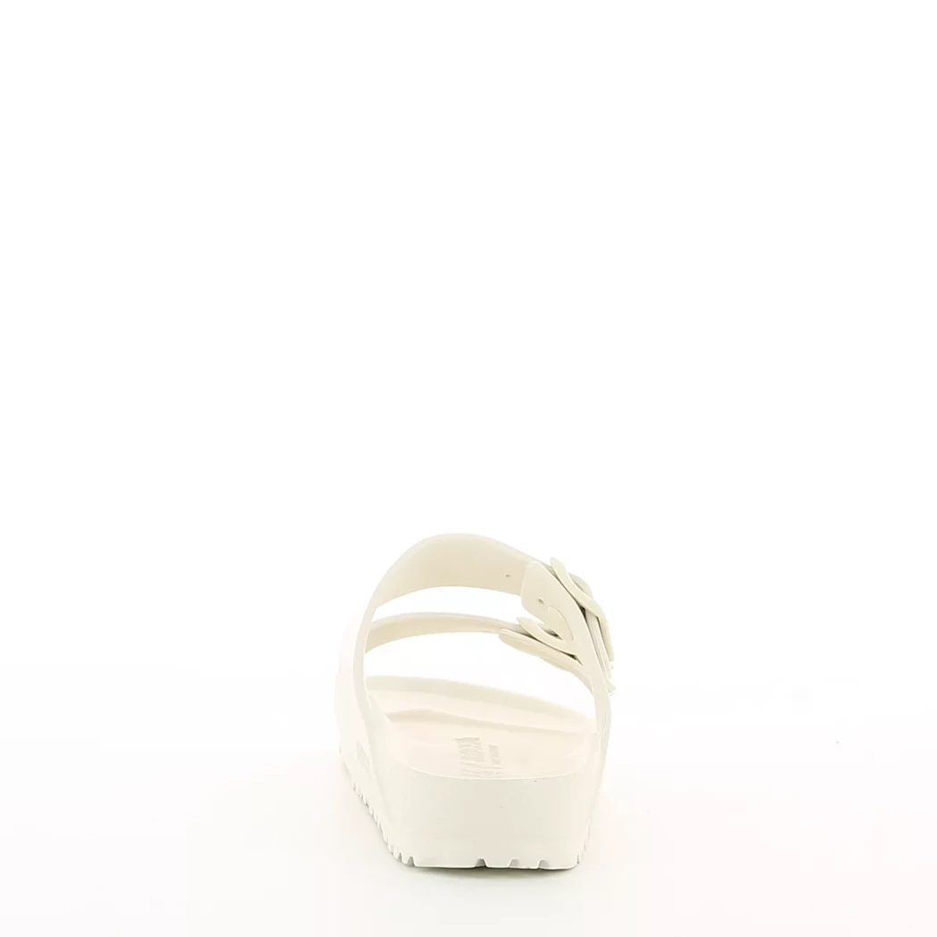Image (3) de la chaussures Birkenstock - Mules et Sabots Beige en Cuir synthétique Image (3) de la chaussures Birkenstock - Mules et Sabots Beige en Cuir synthétique
