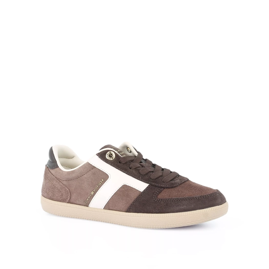 Image (1) de la chaussures Tommy Hilfiger - Baskets Marron en Cuir nubuck