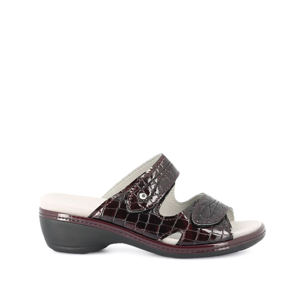 Image (2) de la chaussures Sens - Mules et Sabots Bordeaux en Cuir vernis