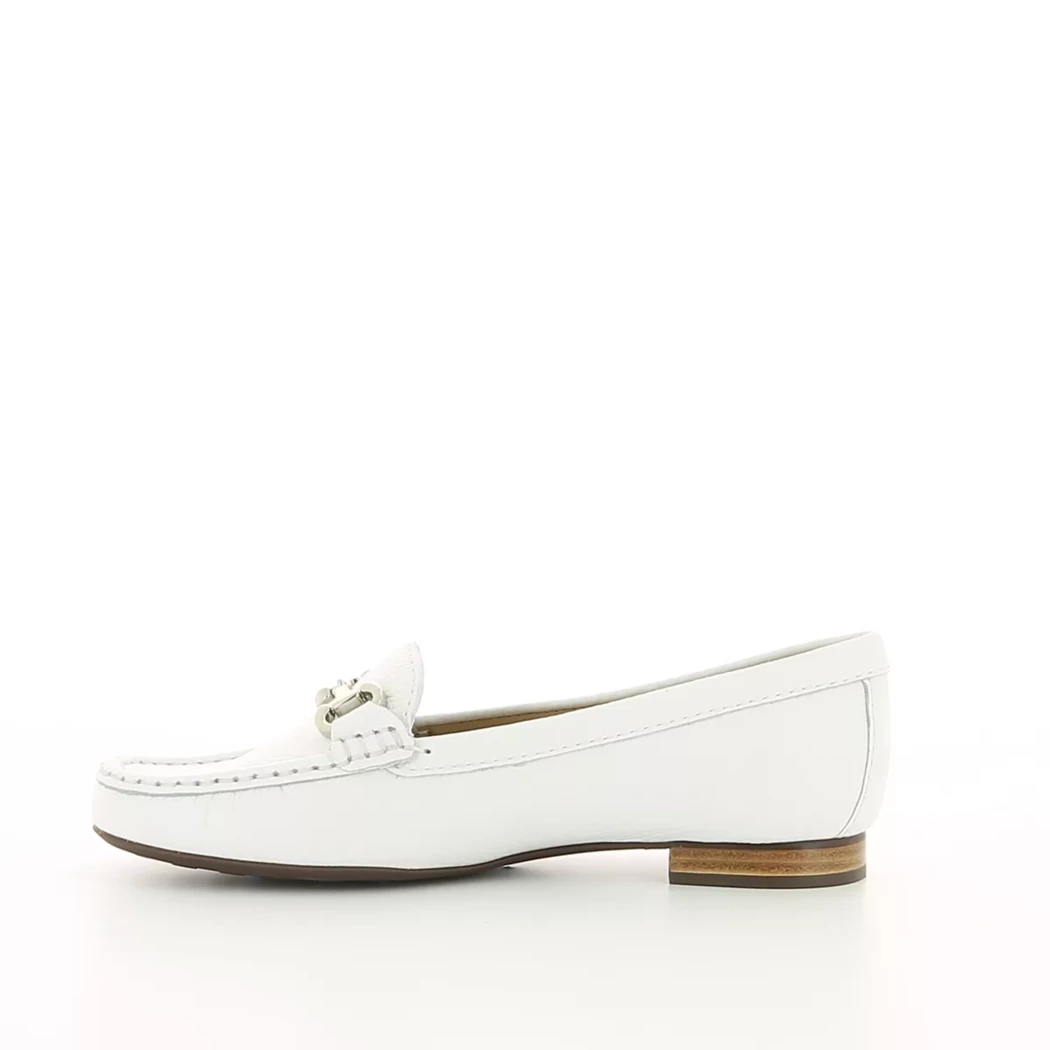 Image (4) de la chaussures Maria Lya - Mocassins Blanc en Cuir Image (4) de la chaussures Maria Lya - Mocassins Blanc en Cuir