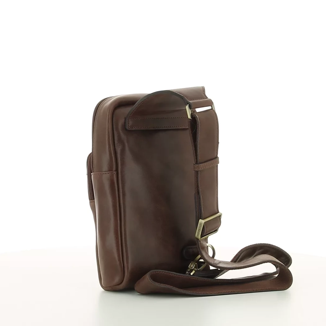 Image (4) de la chaussures Arthur et Aston - Sacs banane Cuir naturel / Cognac en Cuir Image (4) de la chaussures Arthur et Aston - Sacs banane Cuir naturel / Cognac en Cuir