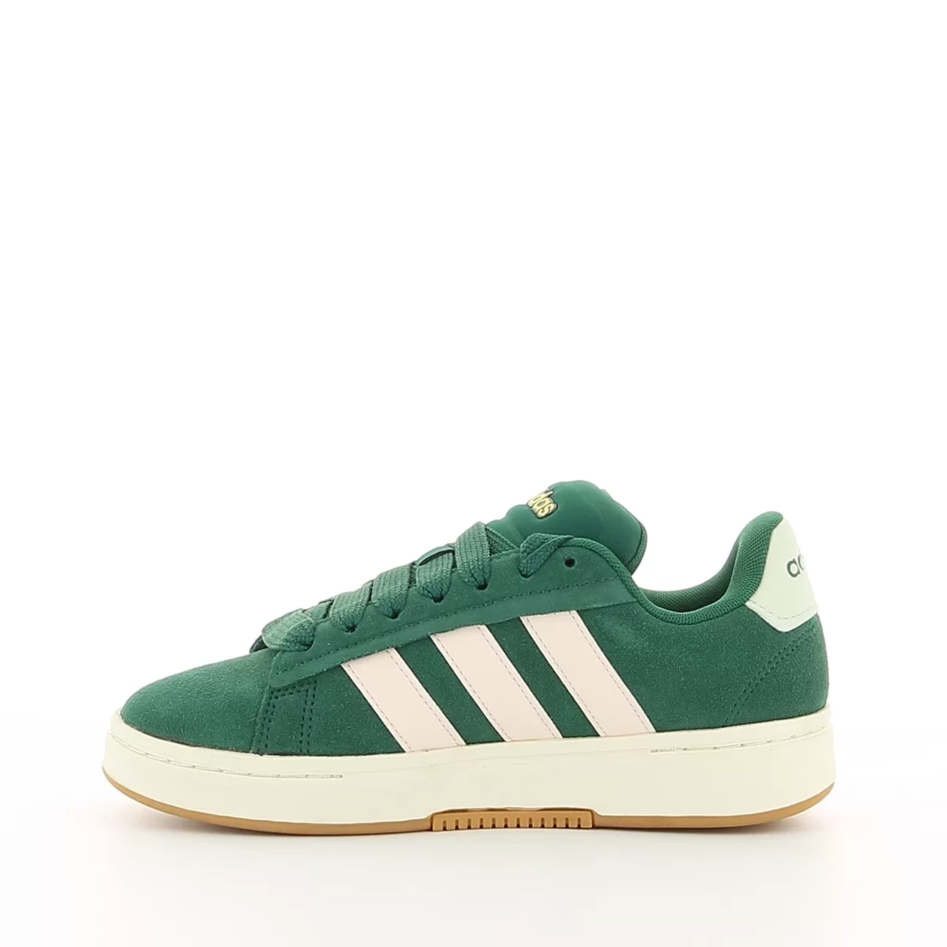 Image (4) de la chaussures Adidas - Baskets Vert en Cuir nubuck Image (4) de la chaussures Adidas - Baskets Vert en Cuir nubuck