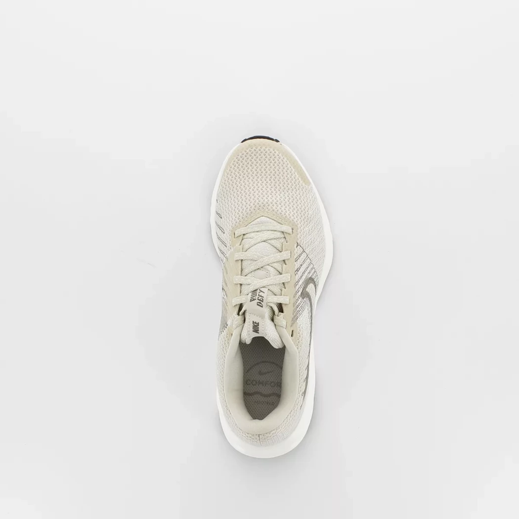 Image (6) de la chaussures Nike - Baskets Beige en Textile