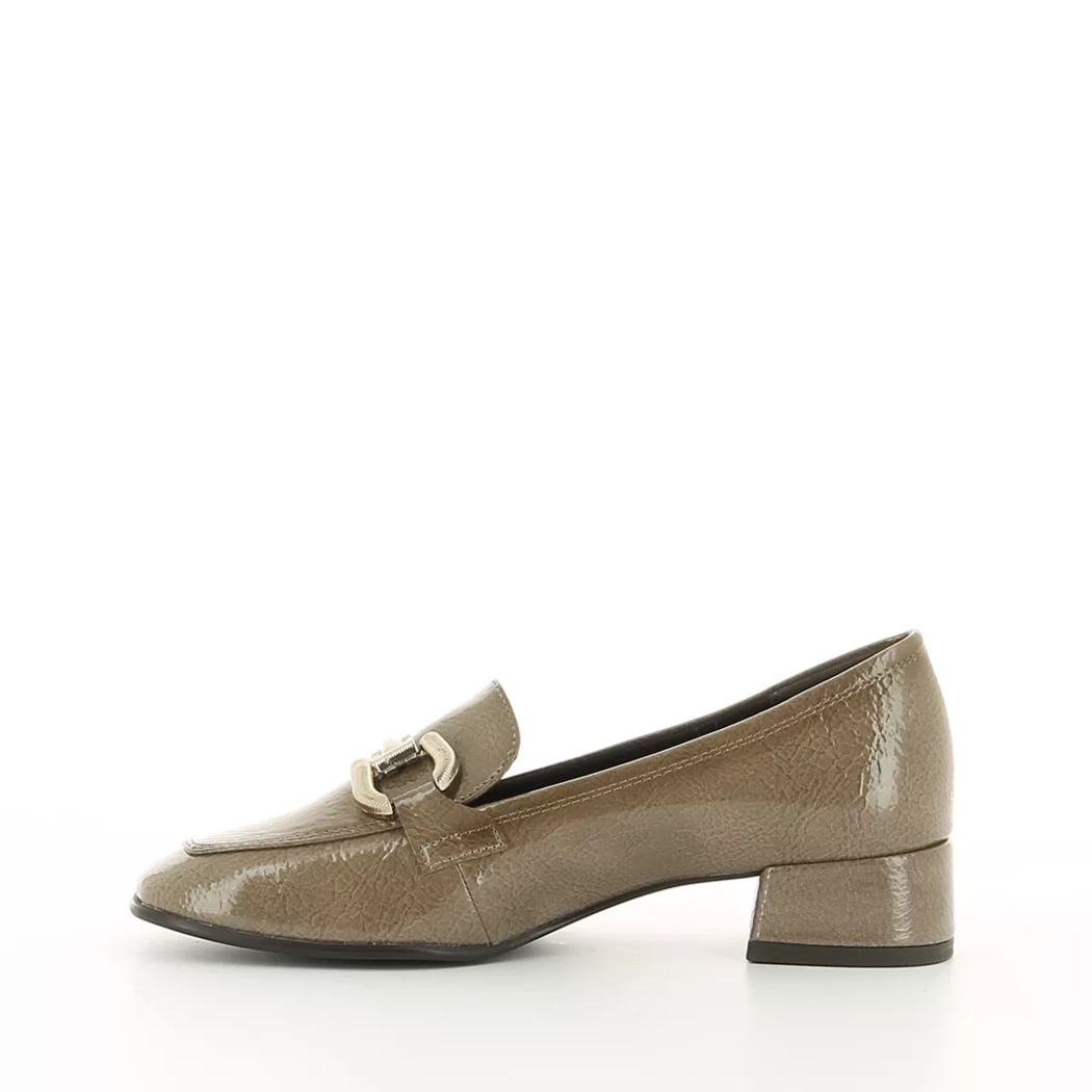 Image (4) de la chaussures Tamaris - Mocassins Taupe en Cuir synthétique