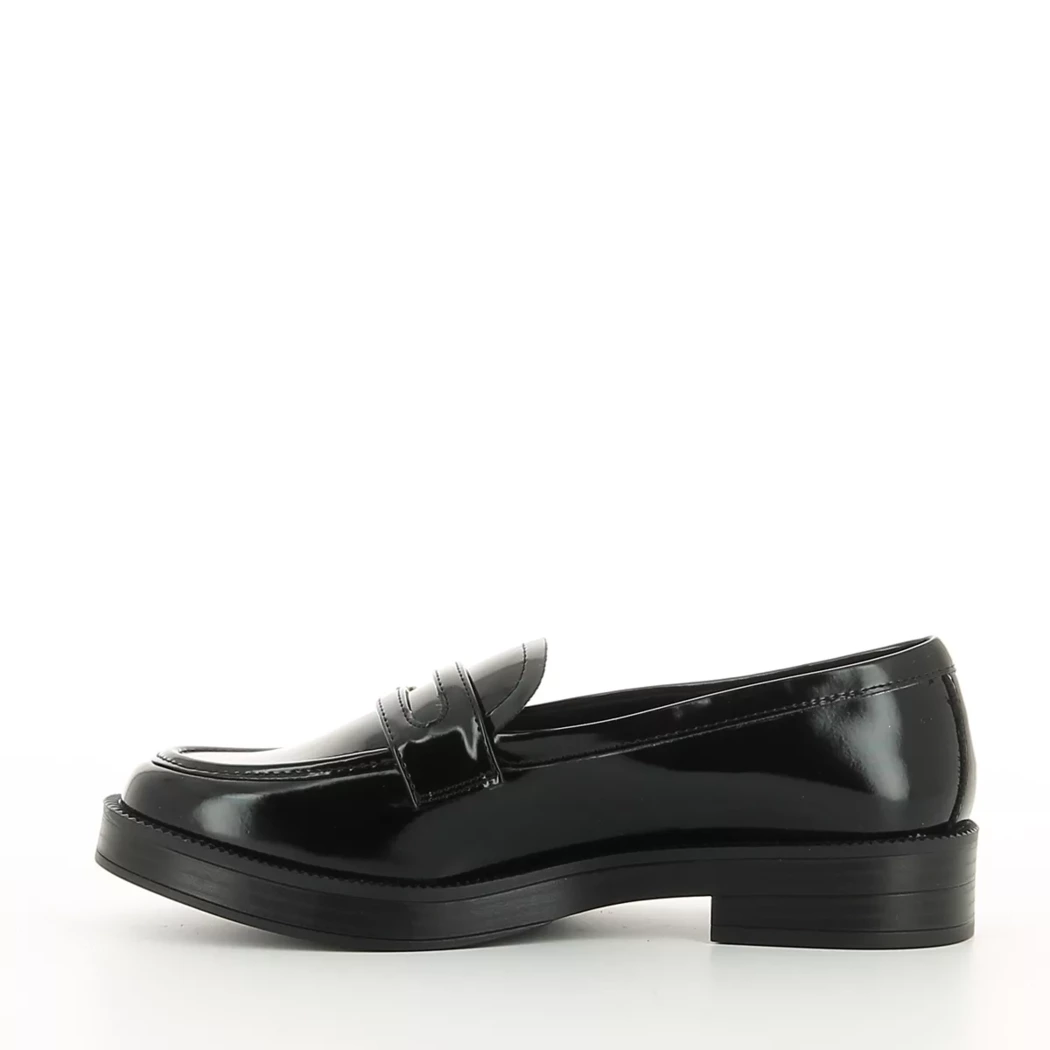 Image (4) de la chaussures Tamaris - Mocassins Noir en Cuir synthétique
