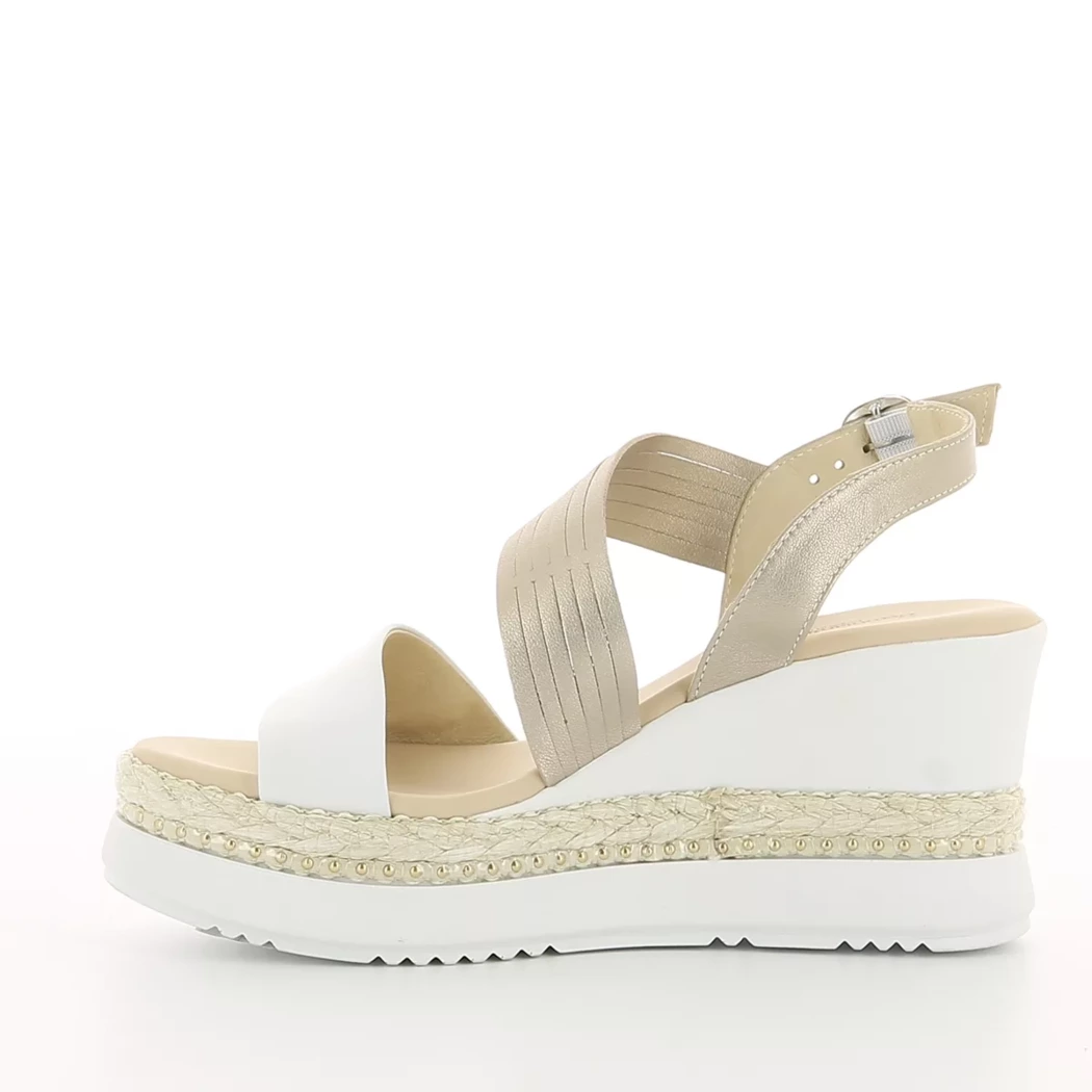 Image (4) de la chaussures Nero Giardini - Sandales et Nu-Pieds Blanc en Cuir