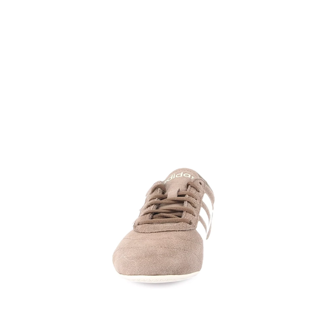 Image (5) de la chaussures Adidas - Baskets Marron en Cuir nubuck