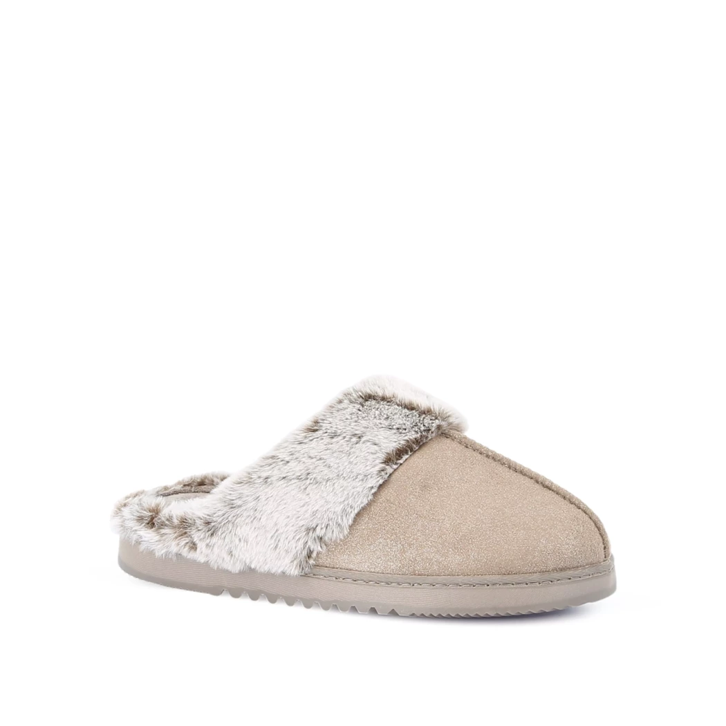 Image (1) de la chaussures Isotoner - Pantoufles et Chaussons Taupe en Textile