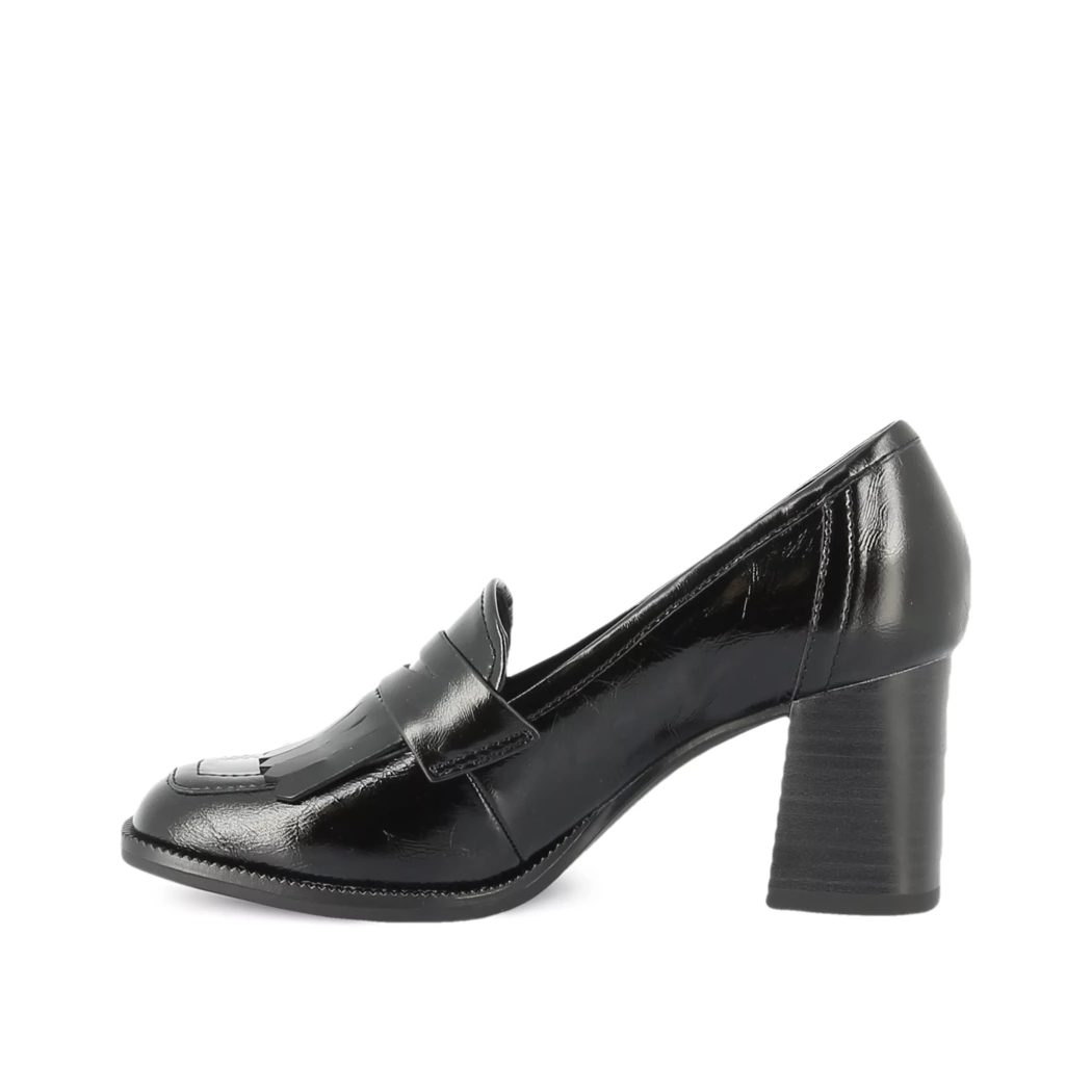 Image (4) de la chaussures Tamaris - Mocassins Noir en Cuir vernis