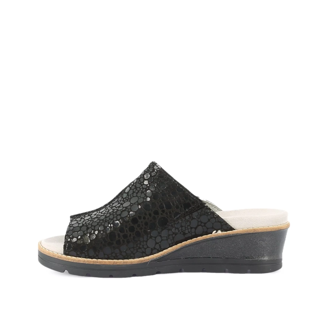 Image (4) de la chaussures Sens - Mules et Sabots Noir en Cuir nubuck