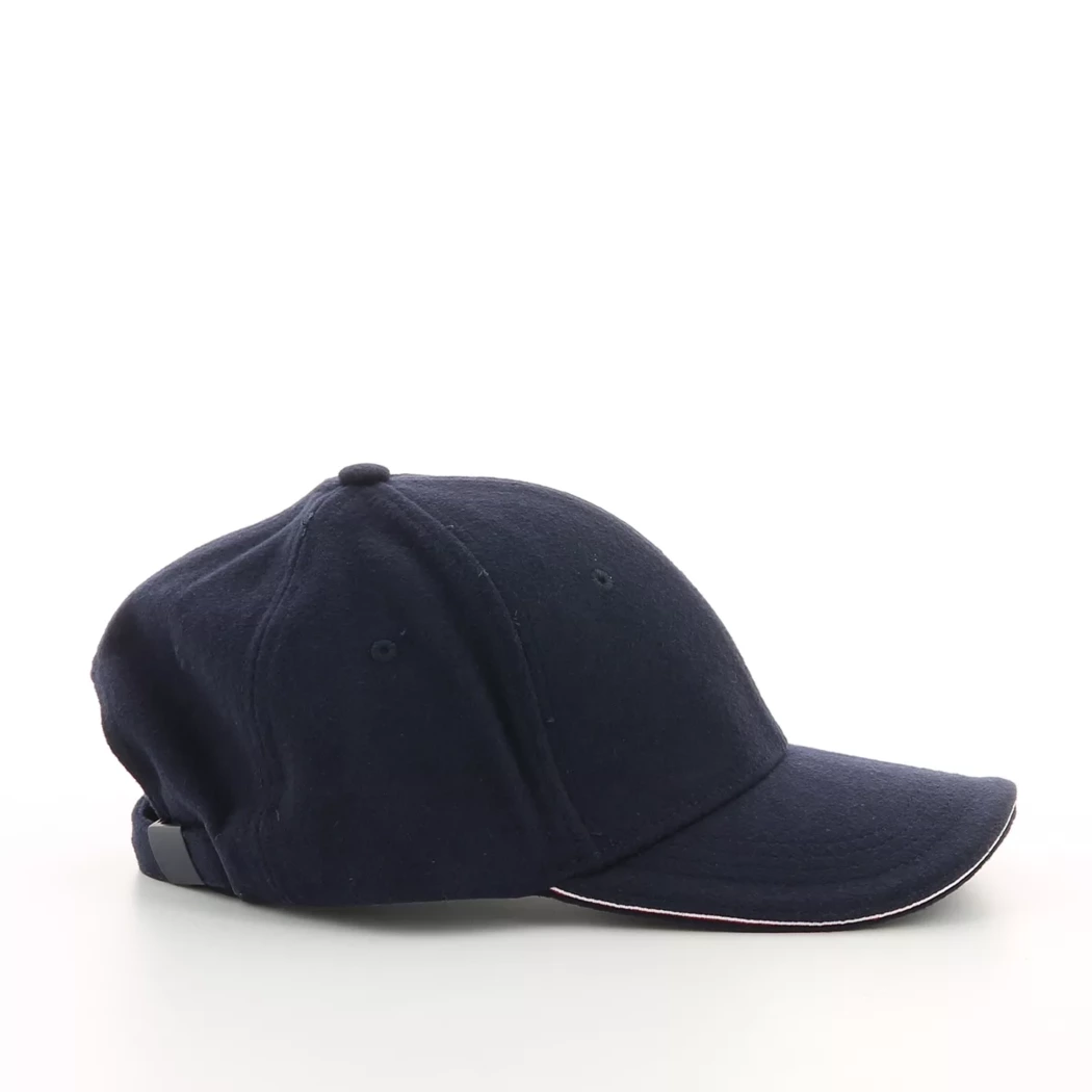 Image (3) de la chaussures Tommy Hilfiger - Casquettes Bleu en Image (3) de la chaussures Tommy Hilfiger - Casquettes Bleu en