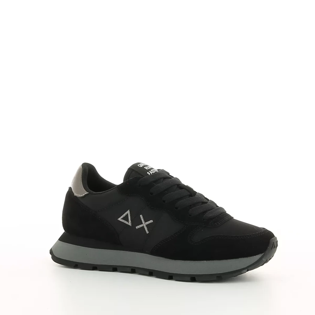 Image (1) de la chaussures Sun68 - Baskets Noir en Cuir nubuck