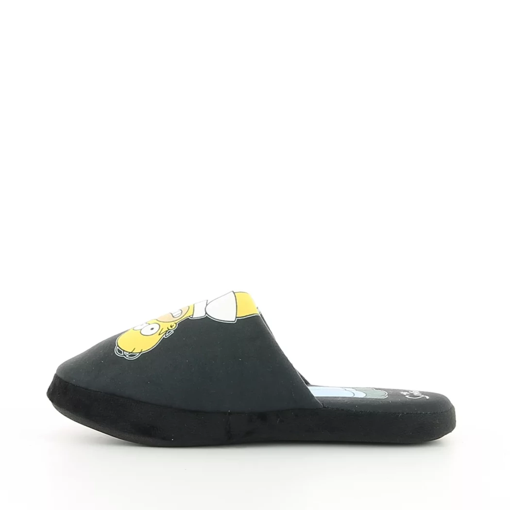 Image (4) de la chaussures Simpsons - Pantoufles et Chaussons Noir en Textile