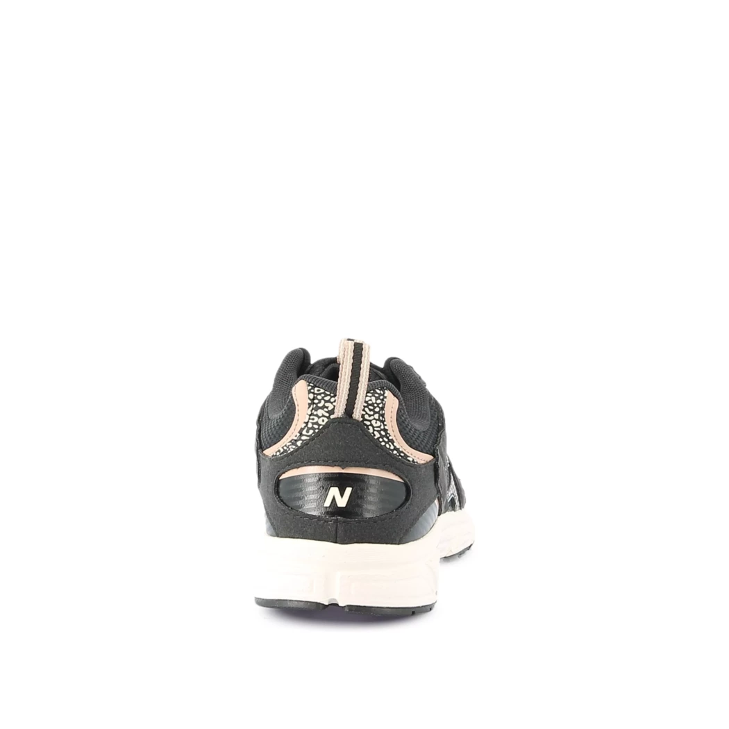 Image (3) de la chaussures New Balance - Baskets Noir en Cuir nubuck