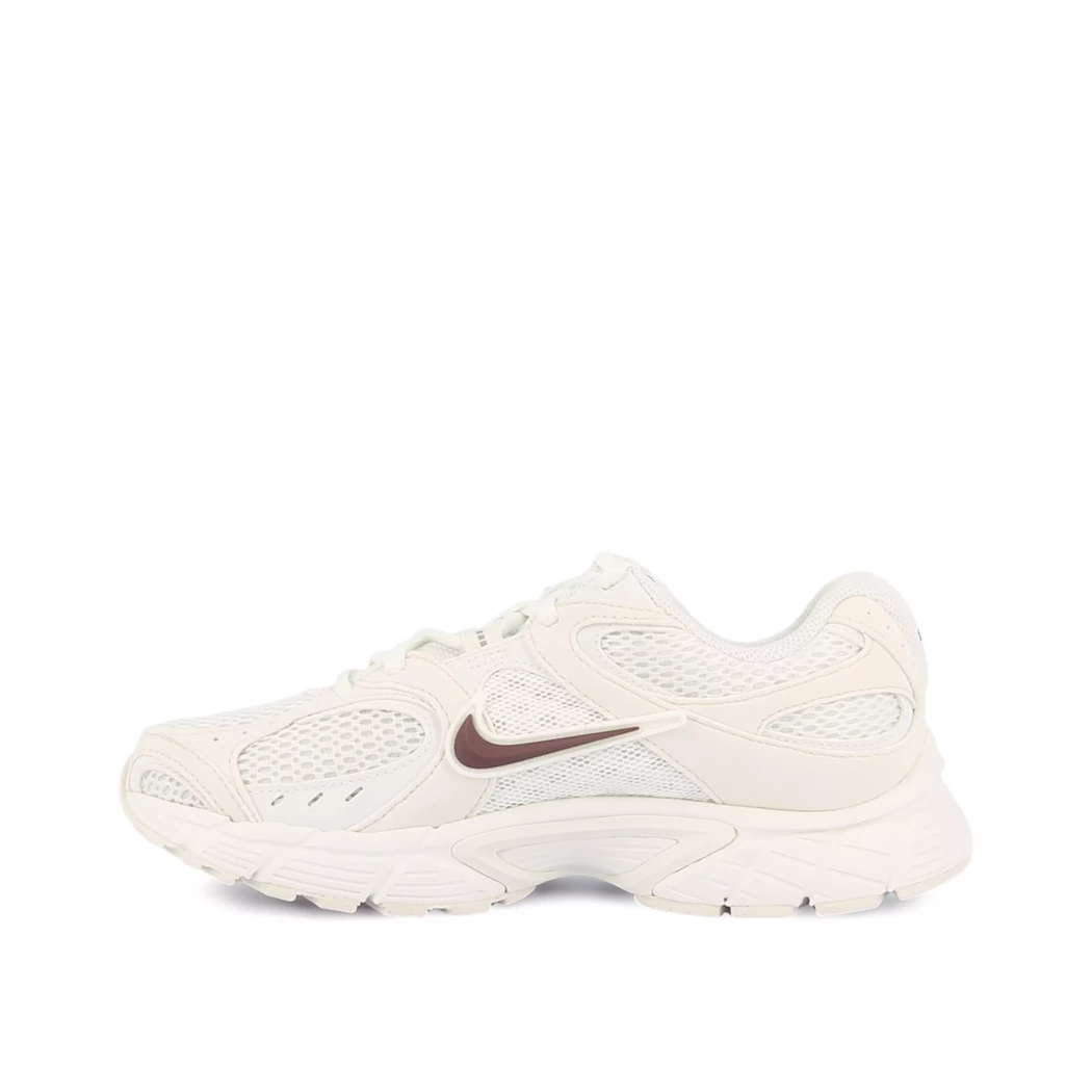 Image (4) de la chaussures Nike - Baskets Blanc en Multi-Matières