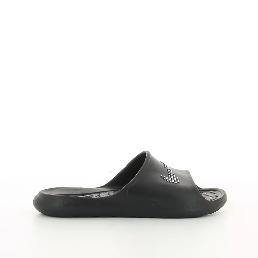 Image (2) de la chaussures Nike - Tongs et Plage Noir en Caoutchouc Image (2) de la chaussures Nike - Tongs et Plage Noir en Caoutchouc