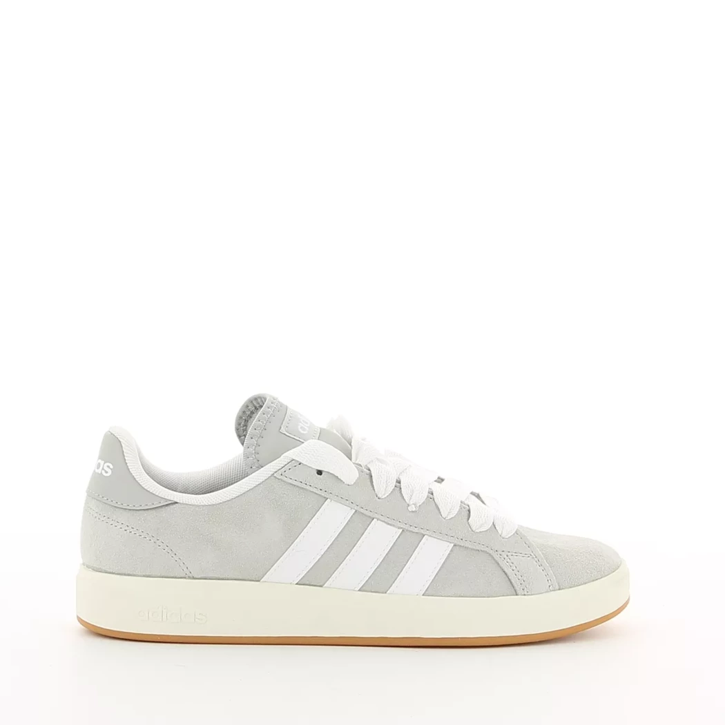 Image (2) de la chaussures Adidas - Baskets Gris en Cuir nubuck Image (2) de la chaussures Adidas - Baskets Gris en Cuir nubuck
