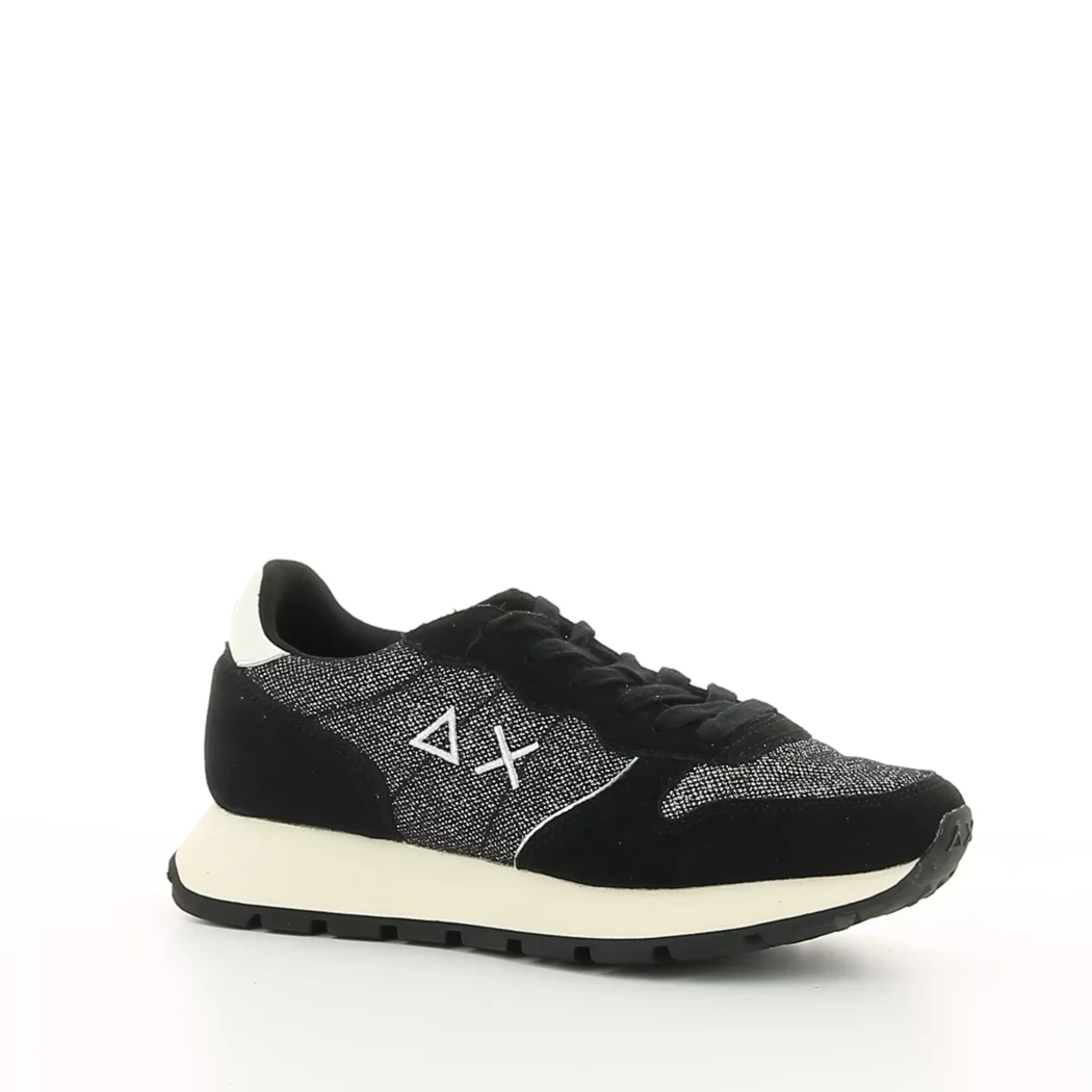 Image (1) de la chaussures Sun68 - Baskets Noir en Cuir nubuck