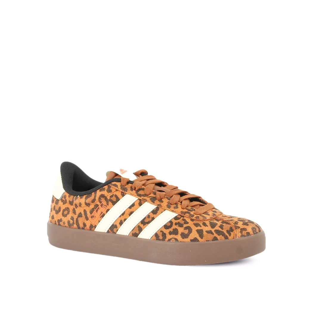 Image (1) de la chaussures Adidas - Baskets Cuir naturel / Cognac en Cuir nubuck