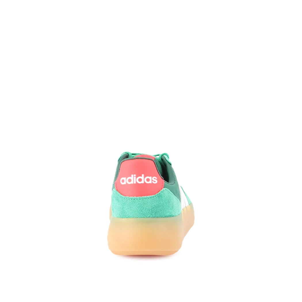 Image (3) de la chaussures Adidas - Baskets Vert en Cuir nubuck