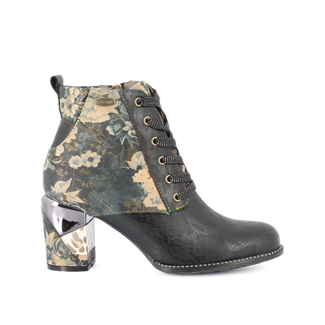 Image (2) de la chaussures Laura Vita - Bottines Noir en Cuir et textile