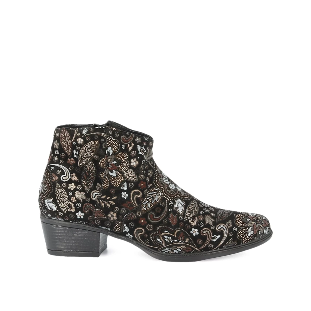 Image (2) de la chaussures Diabolo Studio - Boots Marron en Cuir nubuck