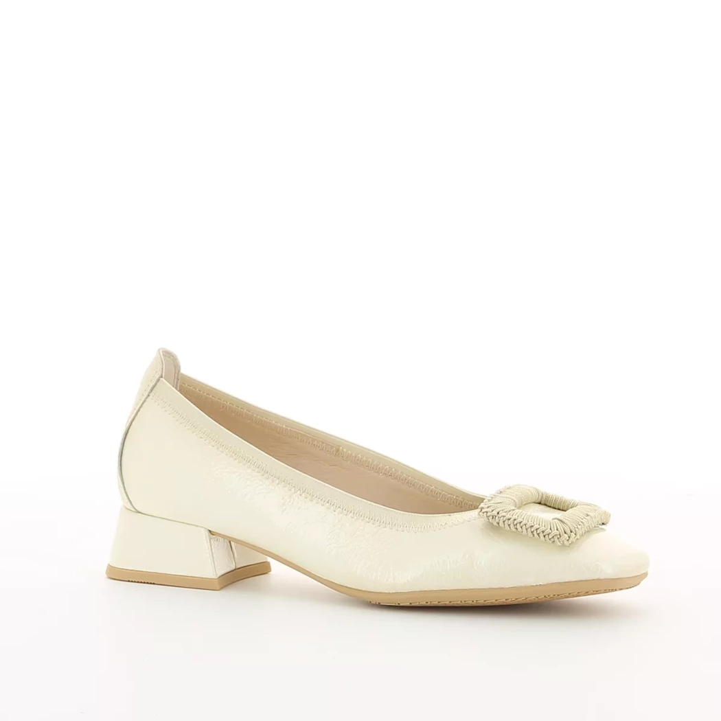 Image (1) de la chaussures Hispanitas - Ballerines Beige en Cuir vernis